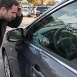 Car lockout service
